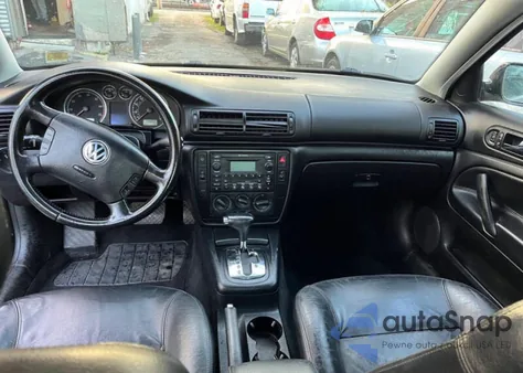 2003 Volkswagen Passat Gls z USA, uszkodzony, nr VIN WVWPD63B03P253883